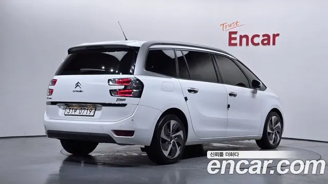 CITROEN GRAND C4 PICASSO 2015 — 166 793 км, белый, Корея — под ключ — фото 2