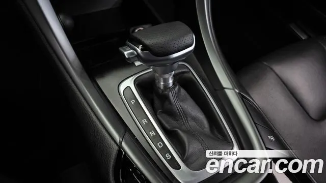FORD FUSION 2014 — 104 204 км, чёрный, Корея — под ключ — фото 9