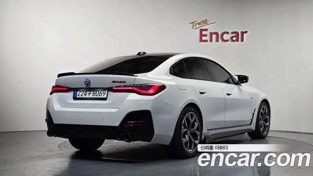 BMW 4 SERIES G22 2024