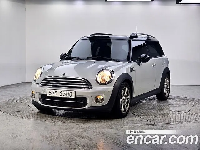 MINI COOPER D CLUBMAN 2014 — 125 992 км, серебристый, Корея — под ключ — фото 1