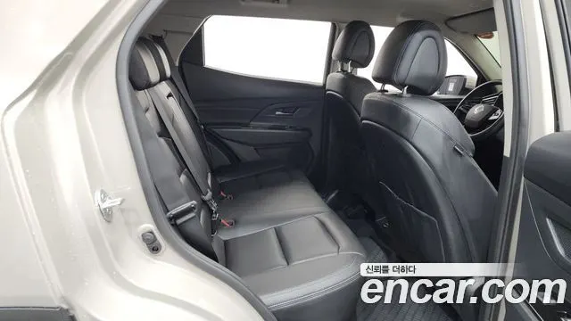 KGM BEAUTIFUL KORANDO 2025 — 20 785 км, белый-перламутр, Корея — под ключ — фото 11