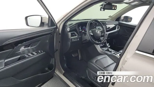 KGM BEAUTIFUL KORANDO 2025 — 20 785 км, белый-перламутр, Корея — под ключ — фото 10