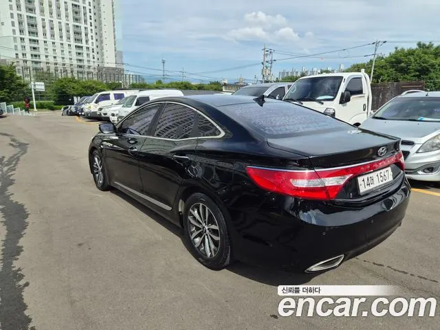 HYUNDAI GRANDEUR 2011 — 146 467 км, чёрный, Корея — под ключ — фото 4