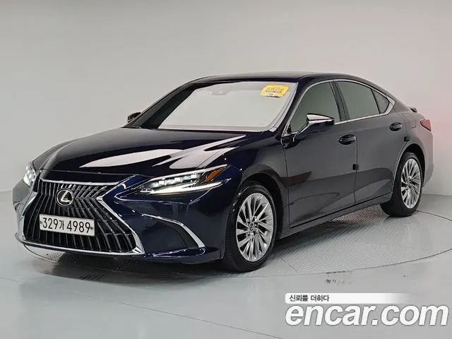 LEXUS ES300H 2023