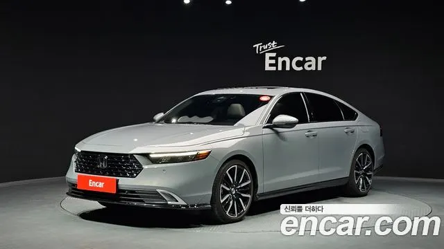 HONDA ACCORD 1 (1 ПОК.) 2024 — 16 880 км, серебристо-серый, Корея — под ключ — фото 1