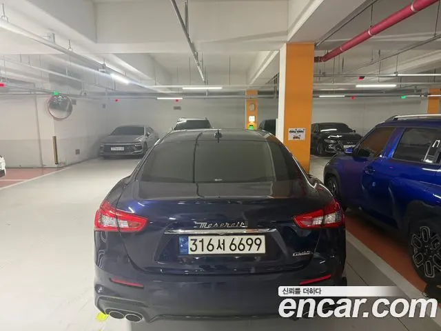 MASERATI GHIBLI 2018 — 112 300 км, синий, Корея — под ключ — фото 3
