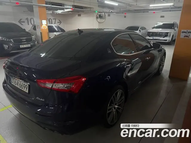 MASERATI GHIBLI 2018 — 112 300 км, синий, Корея — под ключ — фото 10
