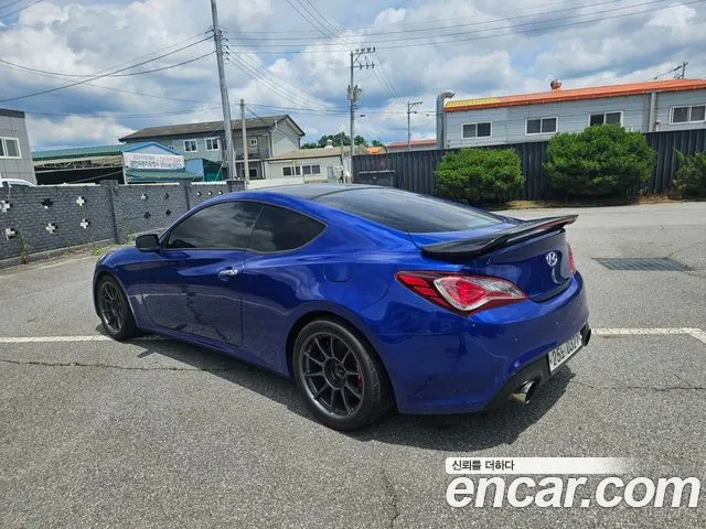 HYUNDAI GENESIS COUPE 2013 — 153 116 км, синий, Корея — под ключ — фото 3