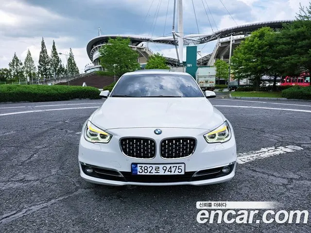 BMW 5 SERIES GT 2015 — 220 000 км, белый, Корея — под ключ — фото 11