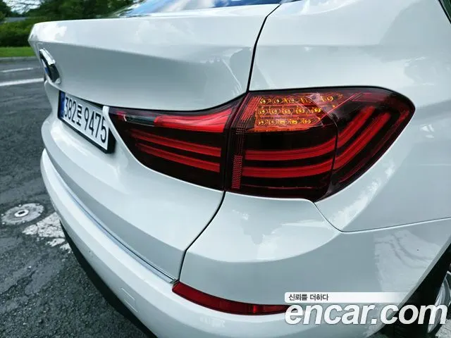 BMW 5 SERIES GT 2015 — 220 000 км, белый, Корея — под ключ — фото 5