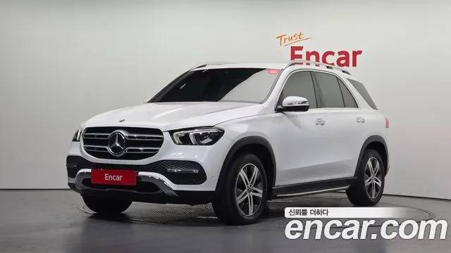 MERCEDES-BENZ GLE-CLASS W167 2019 — 173 116 км, белый, Корея — под ключ — фото 1