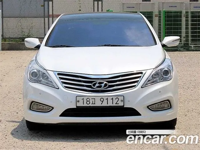 HYUNDAI GRANDEUR — из Кореи под ключ