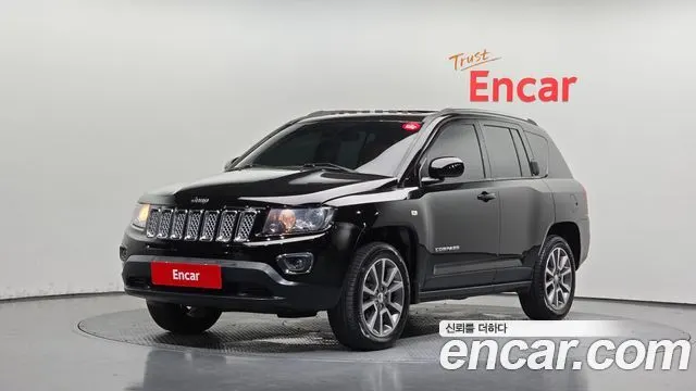 JEEP COMPASS 2016 — 170 990 км, чёрный, Корея — под ключ — фото 1