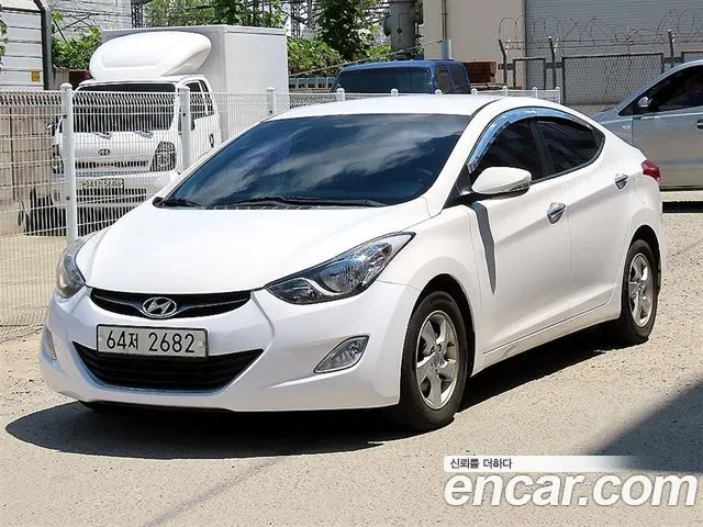 HYUNDAI AVANTE 2012 — 147 266 км, белый, Корея — под ключ — фото 2