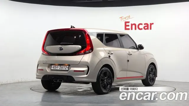 KIA SOUL BOOSTER 2019 — 110 789 км, светло-золотистый, Корея — под ключ — фото 2