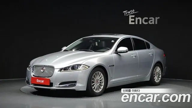 JAGUAR NEW XF 2014 — 116 709 км, серебристо-серый, Корея — под ключ — фото 1