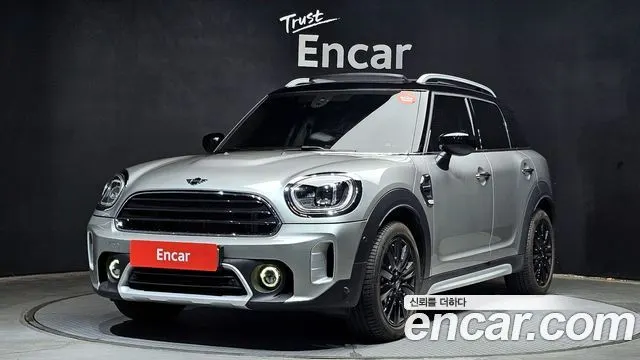 MINI COOPER COUNTRYMAN 2024 — 19 634 км, серебристо-серый, Корея — под ключ — фото 1