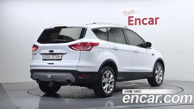 FORD KUGA 2016 — 153 224 км, белый, Корея — под ключ — фото 2