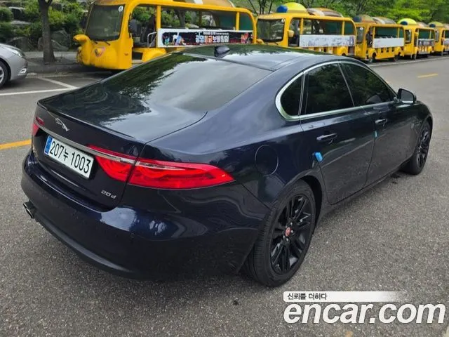 JAGUAR XF 2017 — 132 822 км, тёмно-зелёный, Корея — под ключ — фото 4
