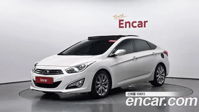 HYUNDAI I40 SALOON 2012