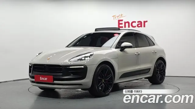 PORSCHE MACAN 2023