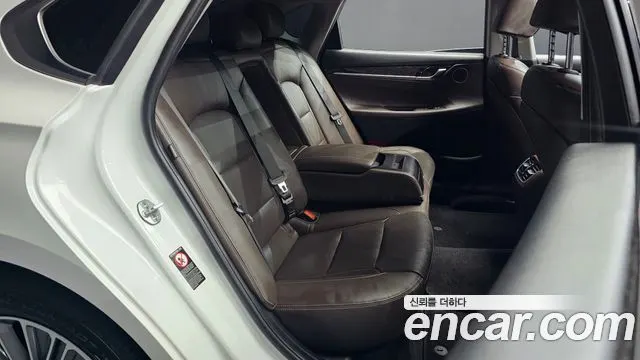 HYUNDAI GRANDEUR HYBRID 2019 — 140 523 км, белый, Корея — под ключ — фото 11