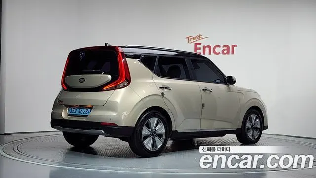 KIA SOUL BOOSTER 2019 — 197 909 км, светло-золотистый, Корея — под ключ — фото 2