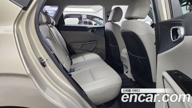 KIA SOUL BOOSTER 2019 — 197 909 км, светло-золотистый, Корея — под ключ — фото 12