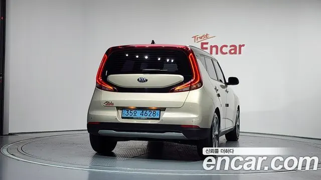 KIA SOUL BOOSTER 2019 — 197 909 км, светло-золотистый, Корея — под ключ — фото 4