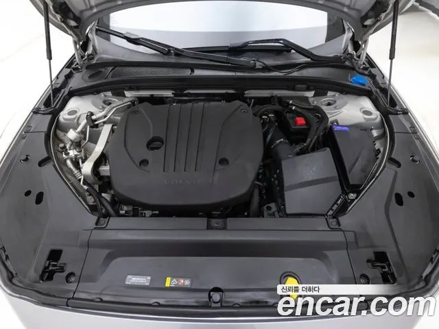 VOLVO V90 CROSS COUNTRY 2023 — 68 825 км, серебристо-серый, Корея — под ключ — фото 7