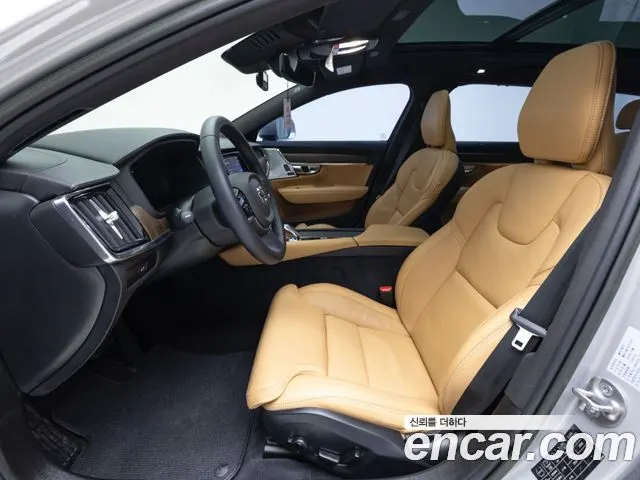 VOLVO V90 CROSS COUNTRY 2023 — 68 825 км, серебристо-серый, Корея — под ключ — фото 10