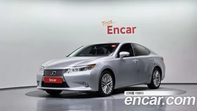 LEXUS ES350 2013