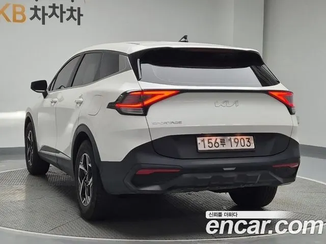 KIA SPORTAGE 2022 — 128 000 км, белый, Корея — под ключ — фото 4