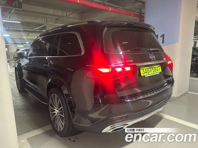 MERCEDES-BENZ GLS-CLASS X167 2025 — 5 500 км, чёрный, Корея — под ключ — фото 10