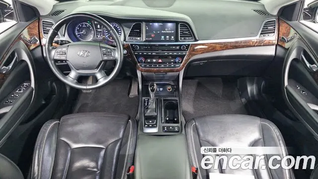 HYUNDAI ASLAN 2015 — 173 300 км, чёрный, Корея — под ключ — фото 7