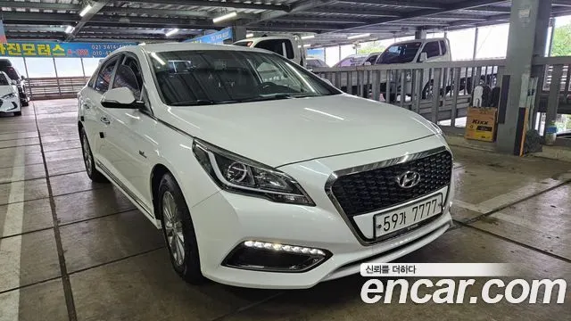 HYUNDAI SONATA HYBRID LF 2017