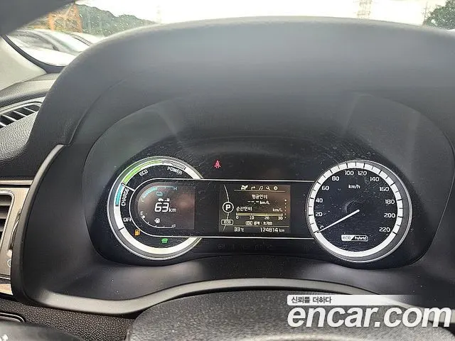 KIA NIRO 2018 — 174 700 км, чёрный, Корея — под ключ — фото 8