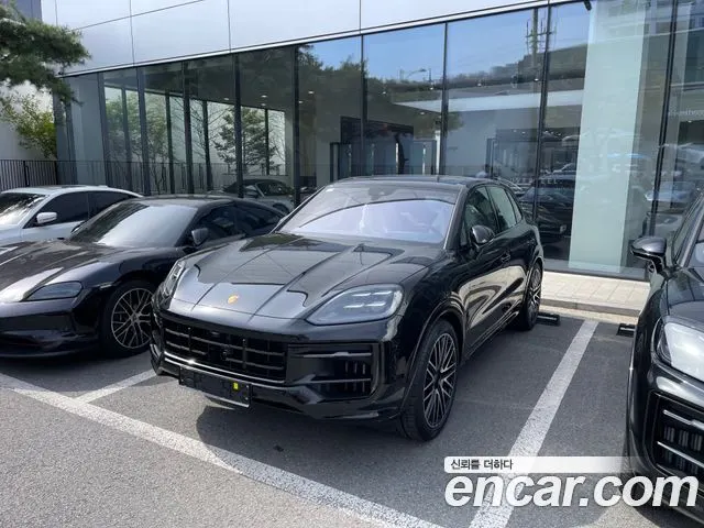 PORSCHE CAYENNE PO536 2025