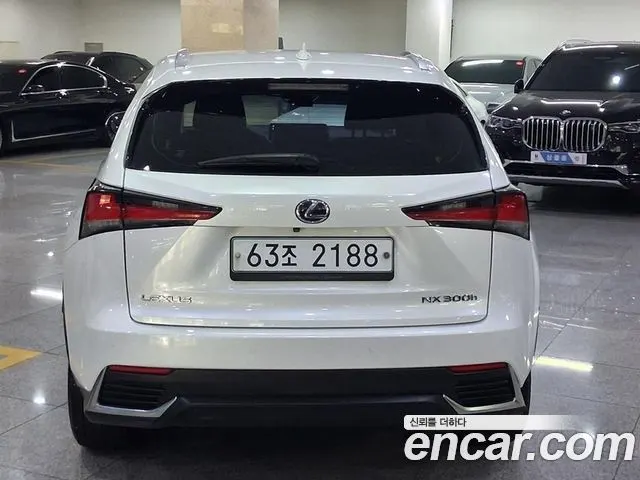LEXUS NX300H 2018 — 92 810 км, белый, Корея — под ключ — фото 4