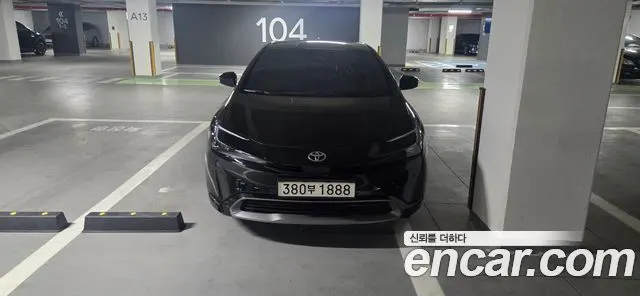 TOYOTA PRIUS 2024