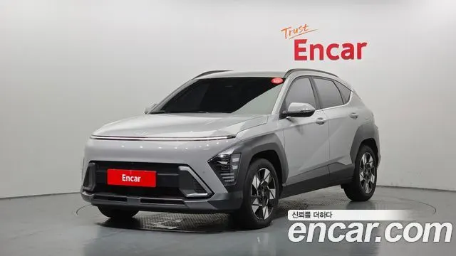 HYUNDAI KONA HYBRID 2023 — 43 725 км, серебристо-серый, Корея — под ключ — фото 1