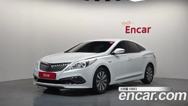 HYUNDAI GRANDEUR HYBRID HG 2017