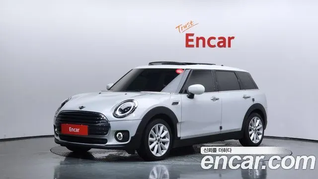 MINI COOPER CLUBMAN 2022 — 23 490 км, серебристый, Корея — под ключ — фото 1
