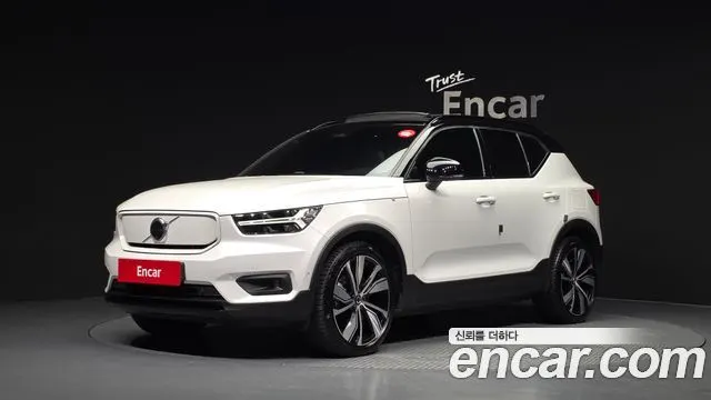 VOLVO XC40 RECHARGE 2022 — 34 337 км, белый, Корея — под ключ — фото 12