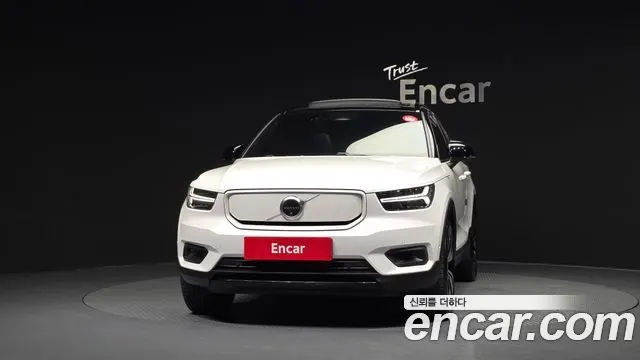 VOLVO XC40 RECHARGE 2022 — 34 337 км, белый, Корея — под ключ — фото 3