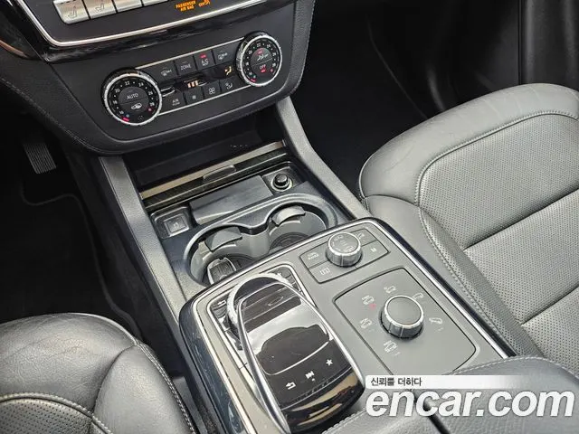 MERCEDES-BENZ GLS-CLASS X166 2017 — 100 000 км, чёрный, Корея — под ключ — фото 12