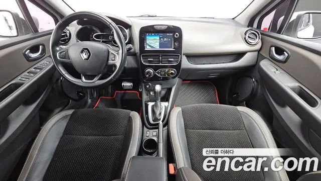 RENAULT KOREA CLIO 2018 — 43 250 км, белый, Корея — под ключ — фото 7