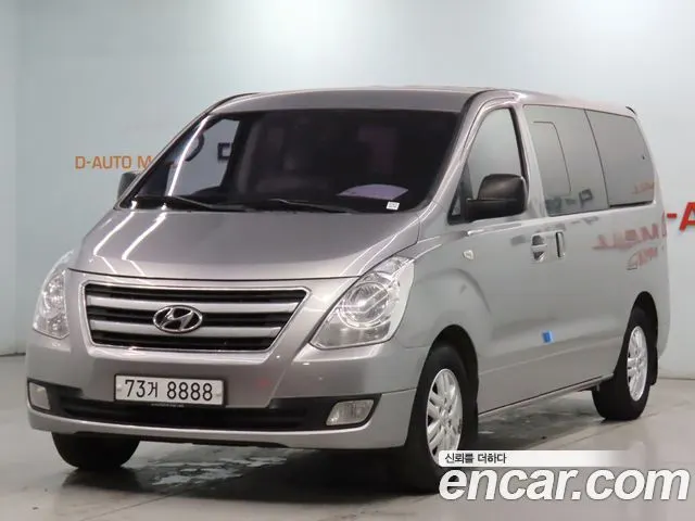HYUNDAI GRAND STAREX 2016