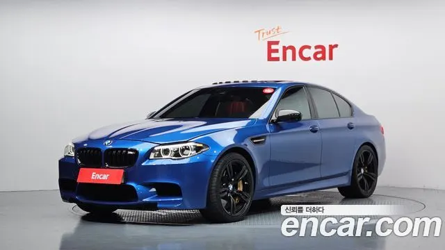 BMW M5 F10 2016