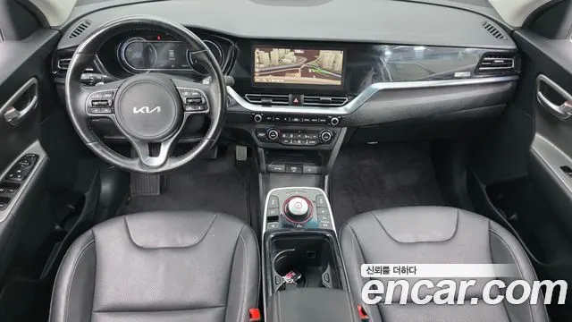 KIA NIRO PLUS 2023 — 128 374 км, серебристый, Корея — под ключ — фото 7
